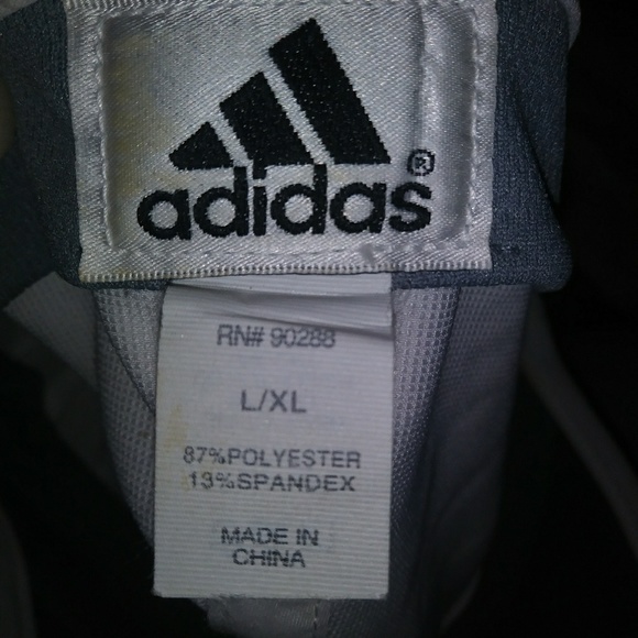 Women's Adidas hat - Picture 3 of 3